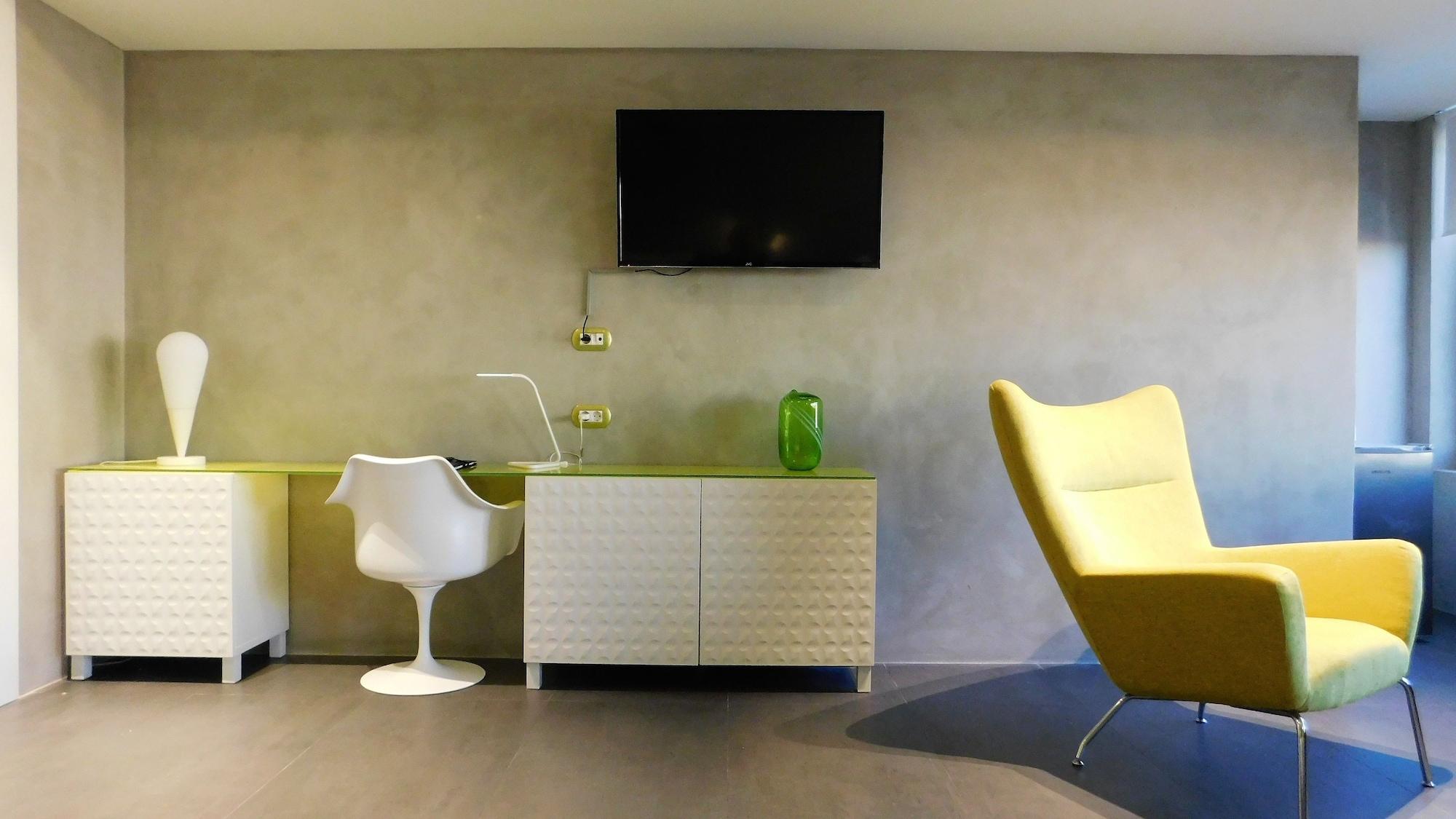 אתונה 101 Adrianou Apartments מראה חיצוני תמונה